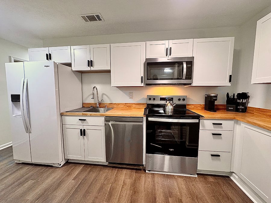 Furnished Finder property 860069_1 photo 26