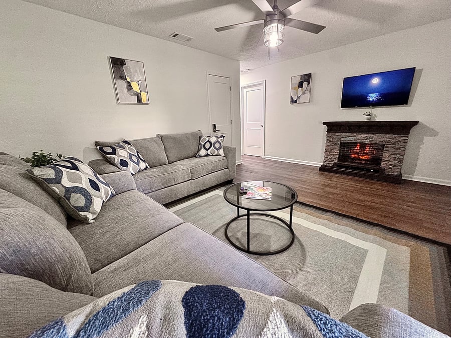 Furnished Finder property 860069_1 photo 6