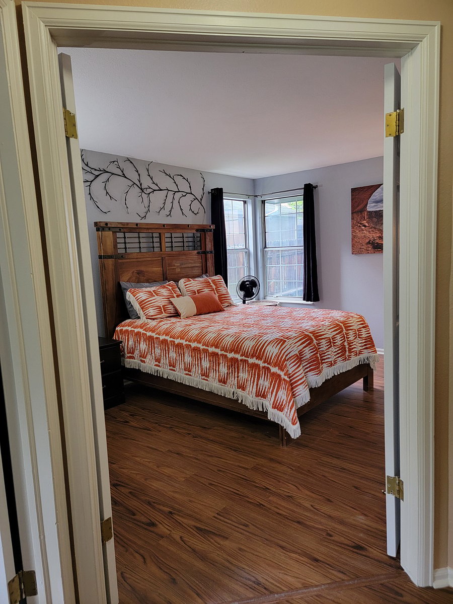 Furnished Finder property 860070_1 photo 23