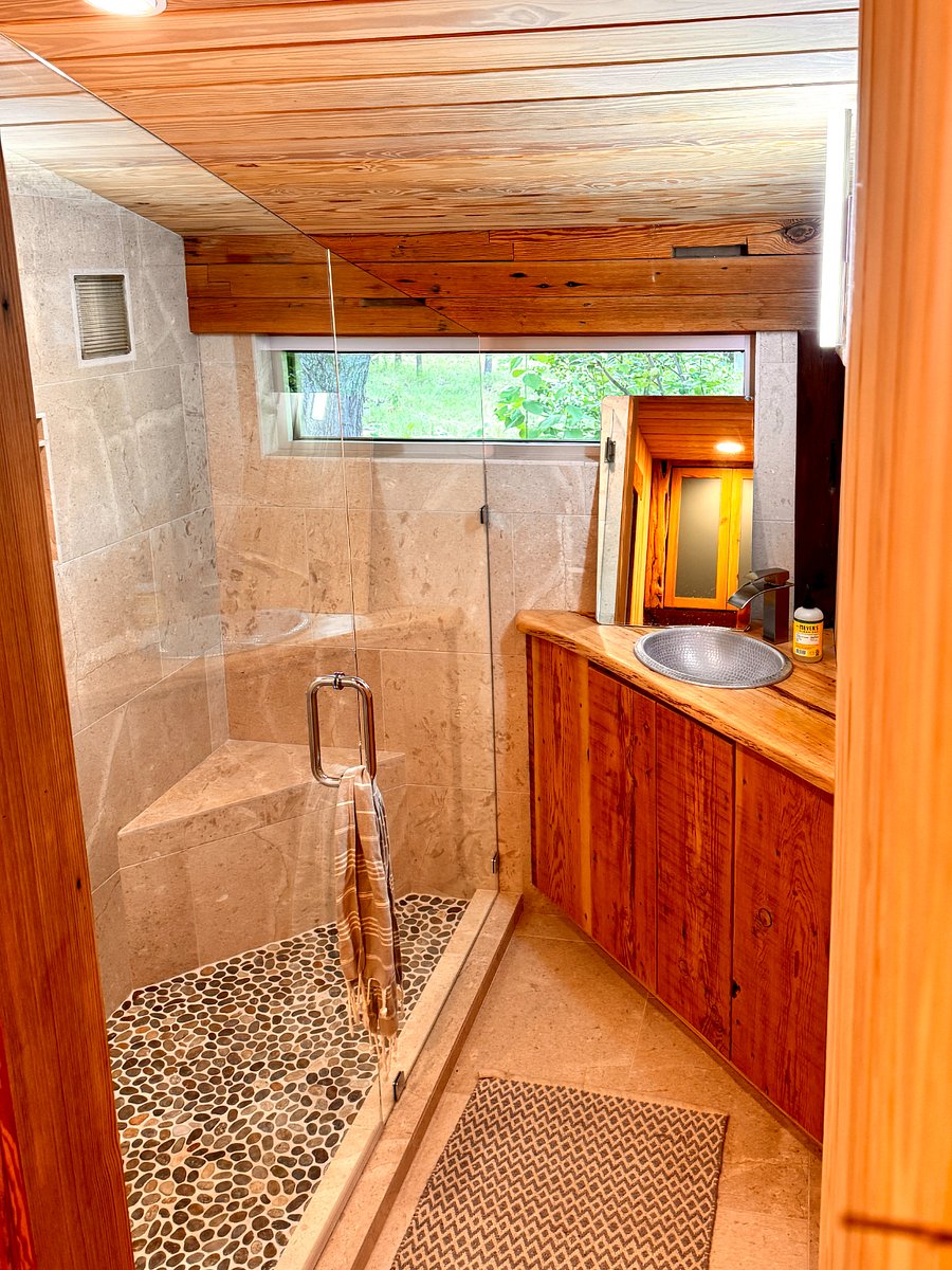 Furnished Finder property 860072_1 photo 15
