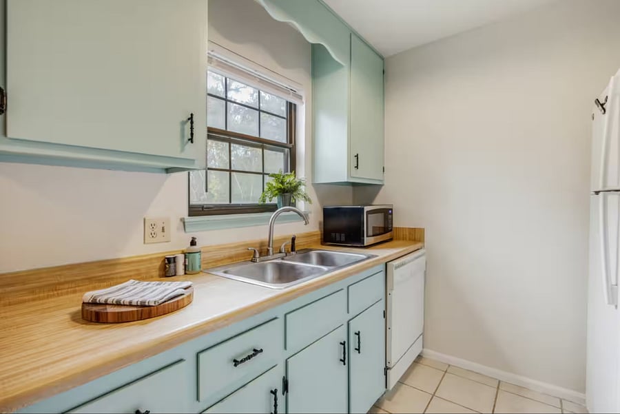 Furnished Finder property 860078_1 photo 10