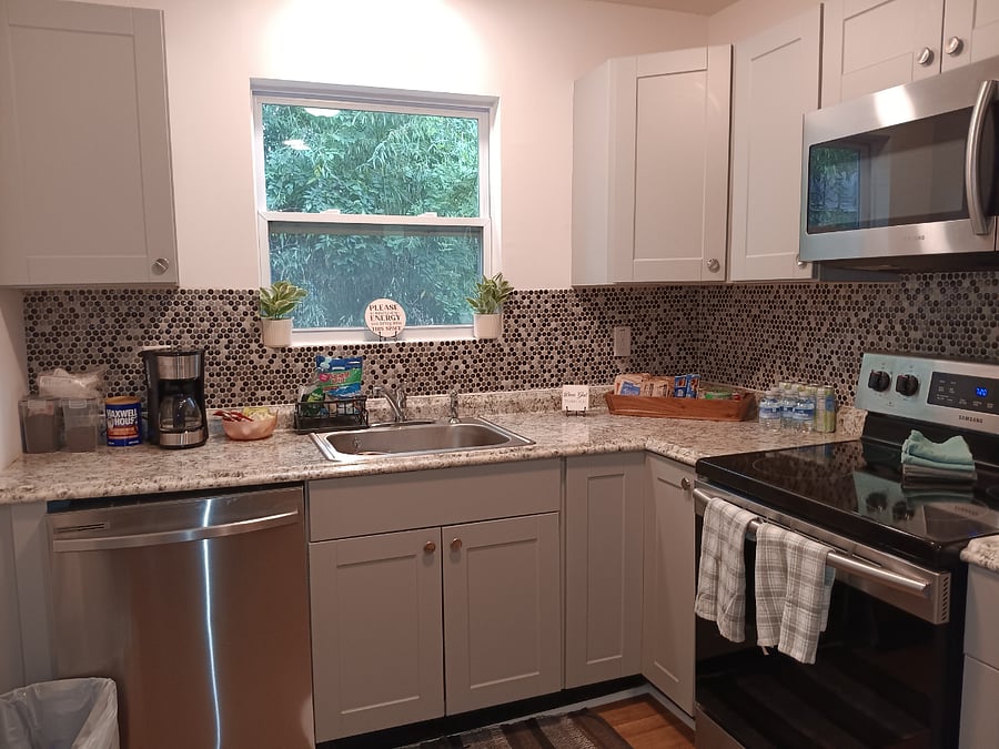 Furnished Finder property 860083_1 photo 4