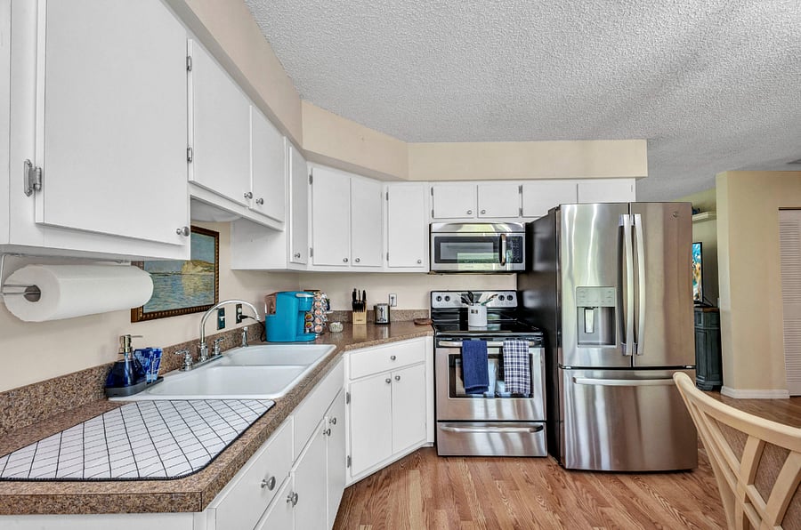 Furnished Finder property 860107_1 photo 13