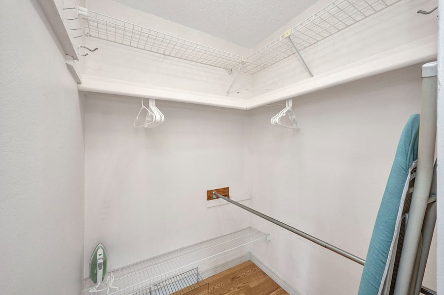 Furnished Finder property 860107_1 photo 21