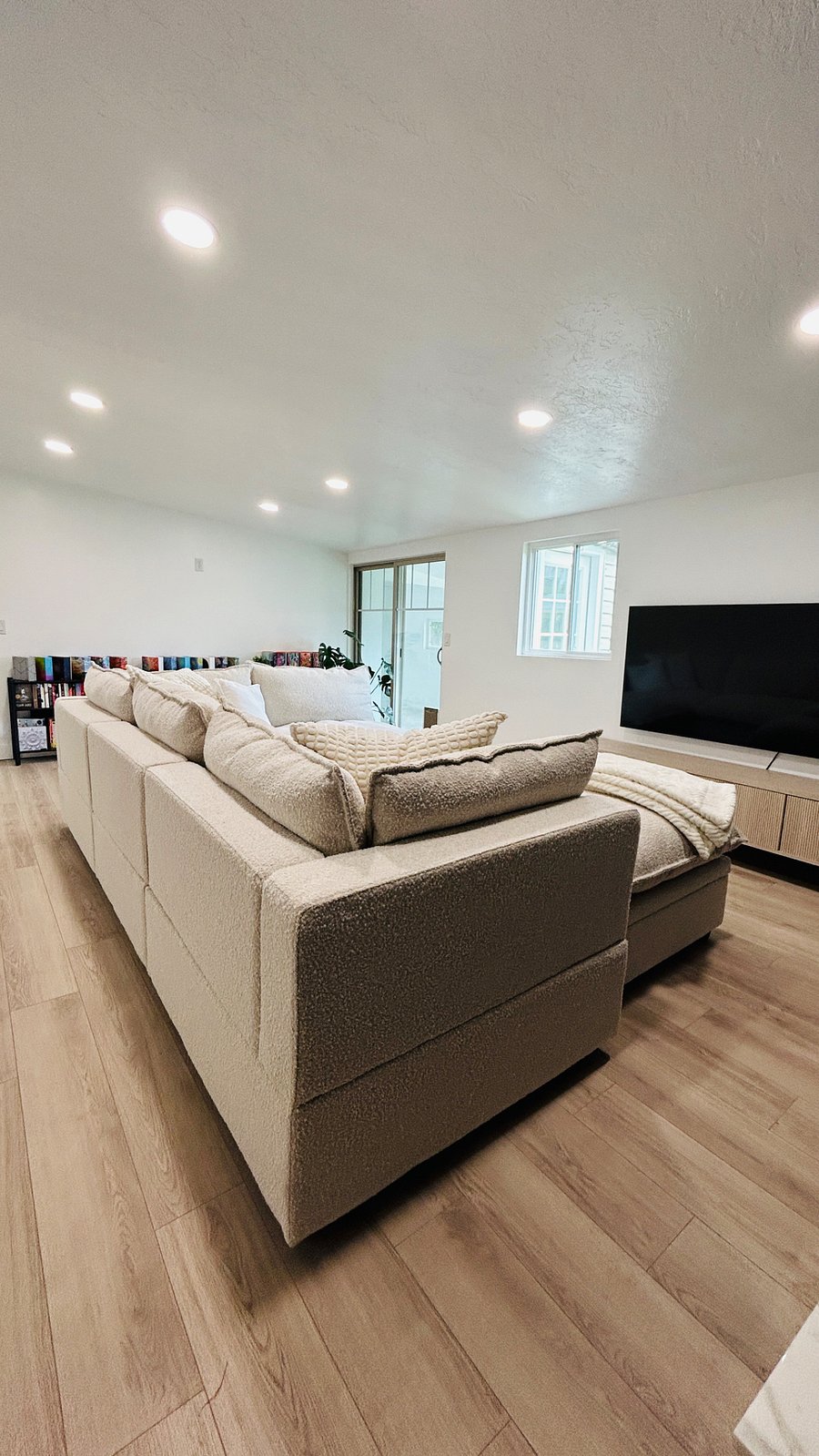 Furnished Finder property 860113_1 photo 13