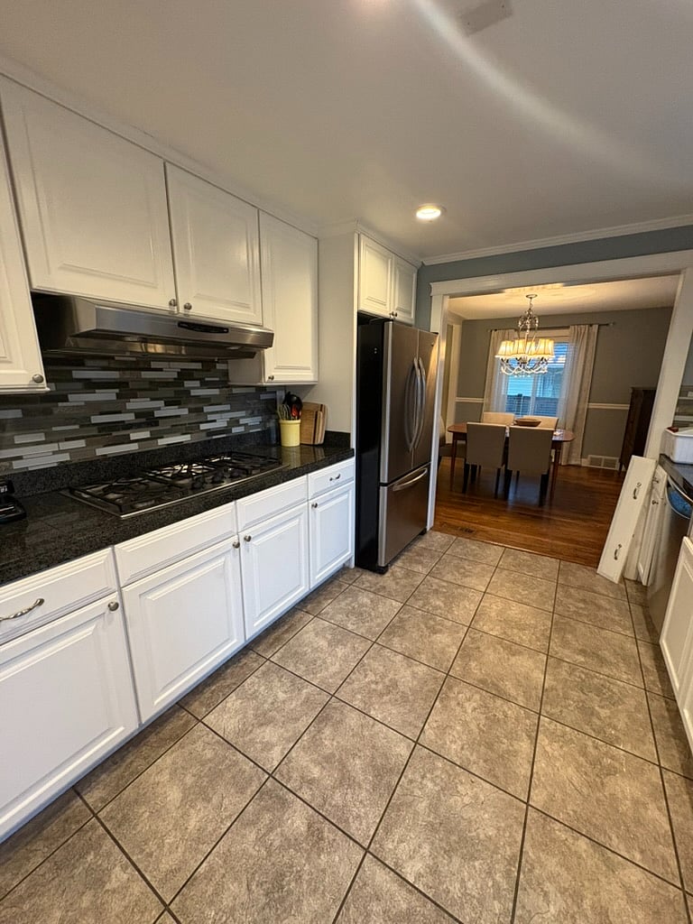 Furnished Finder property 860120_1 photo 3