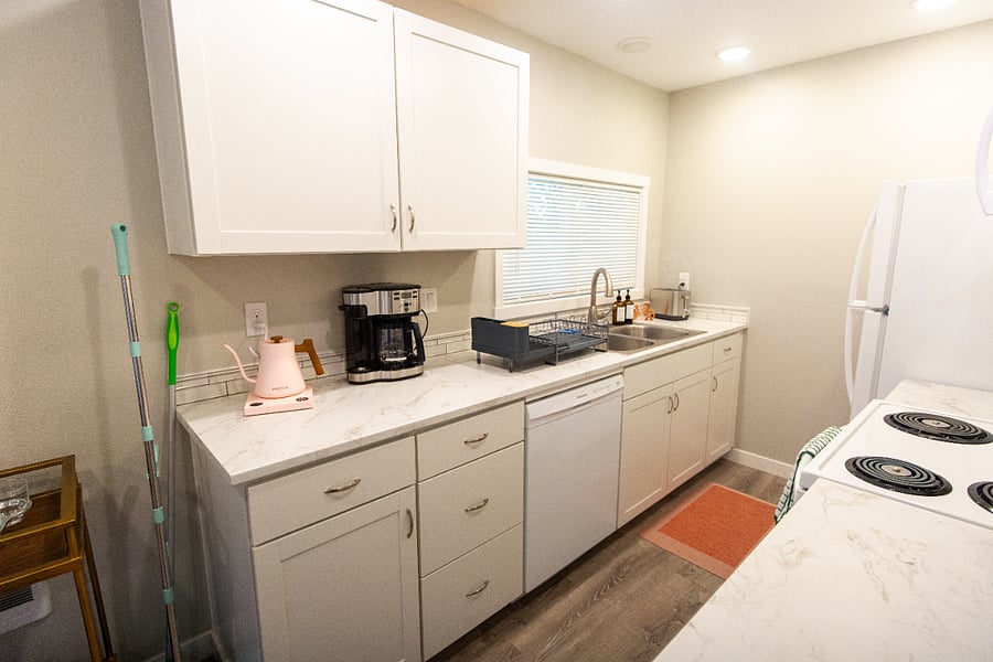 Furnished Finder property 860123_1 photo 8