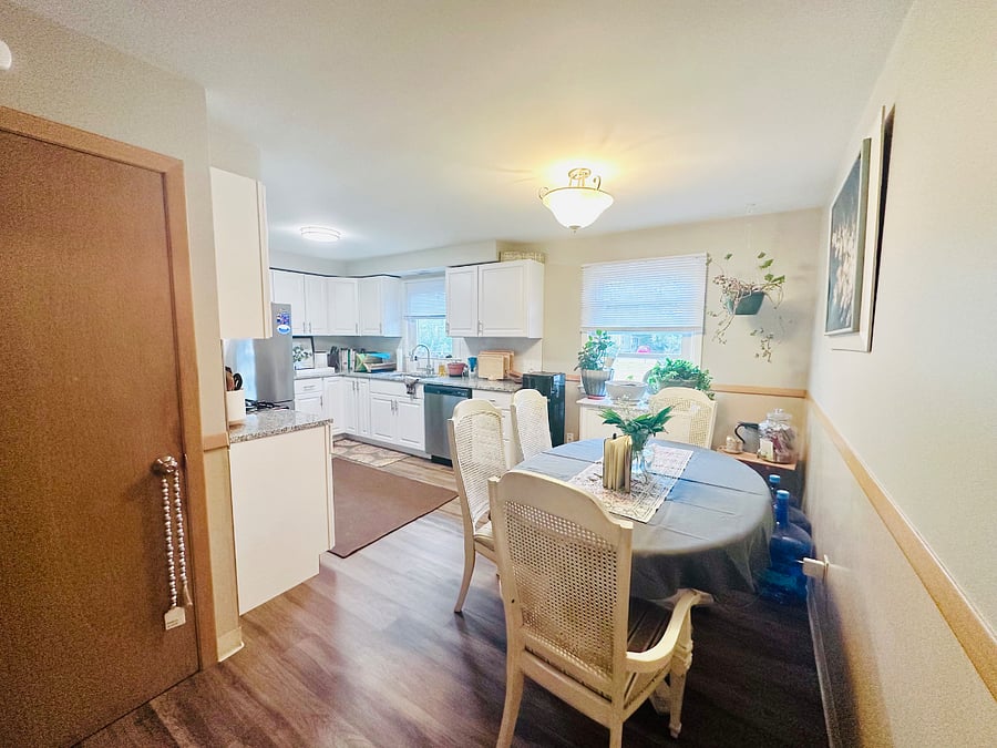 Furnished Finder property 860132_1 photo 15