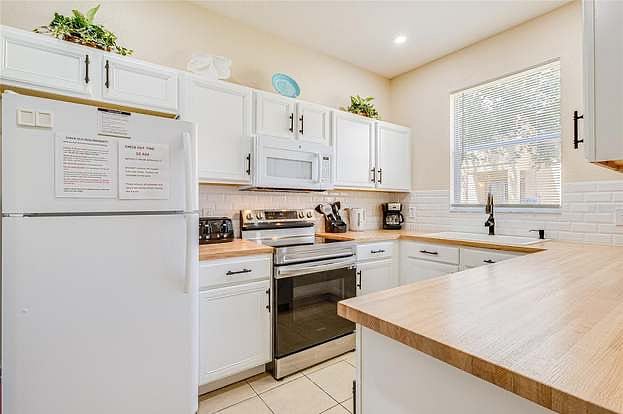 Furnished Finder property 860138_1 photo 6