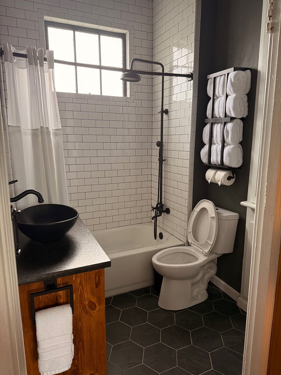 Furnished Finder property 860190_1 photo 4