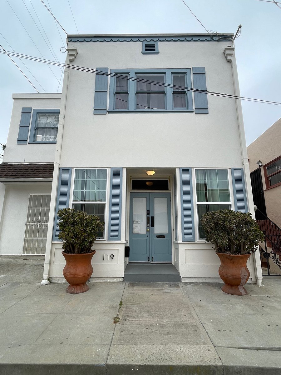 Furnished Finder property 860199_1 photo 17