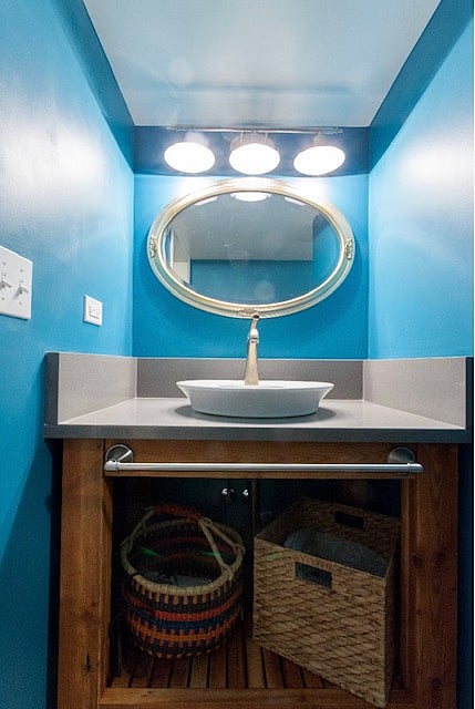 Bathroom
Vanity
Initial supplies provided
Hair Dryer provided