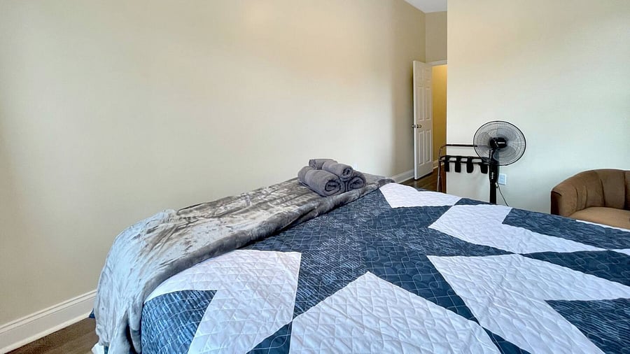 Furnished Finder property 860221_1 photo 19