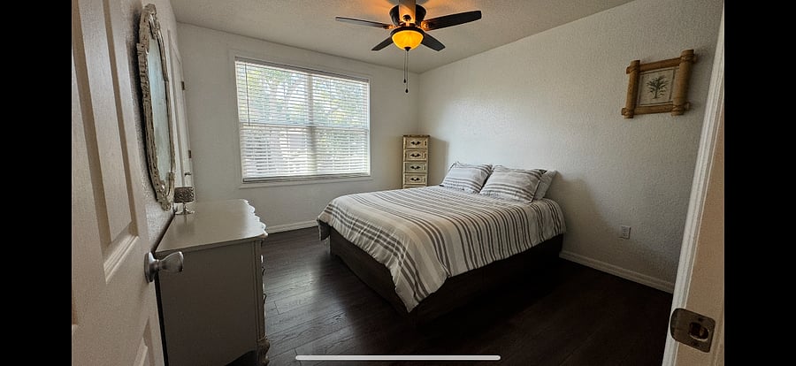 Furnished Finder property 860223_1 photo 7