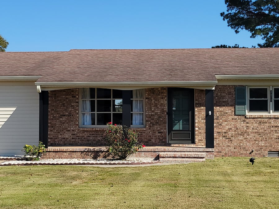 Front of home fully renovated inside open floor plan, minutes to UNC Hospital / Seymore Johnson Air Force Base close to highway, convenient to local shopping, dinning, finest attractions in and around Goldsboro, NC