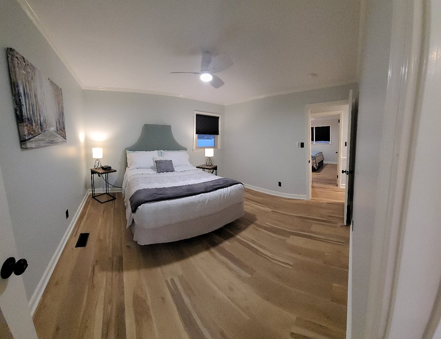 Master Bedroom with Queen bed