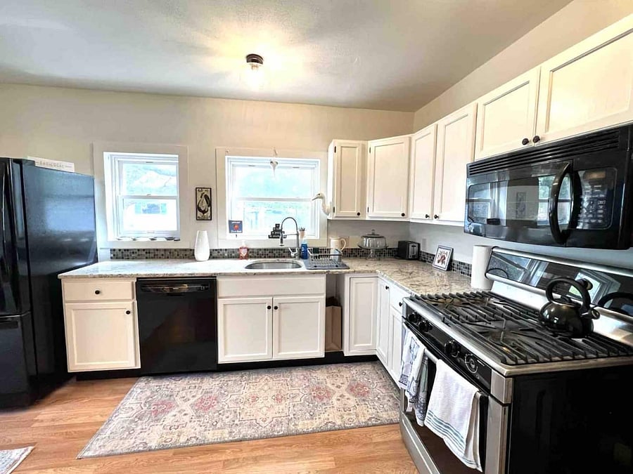 Furnished Finder property 860232_1 photo 9
