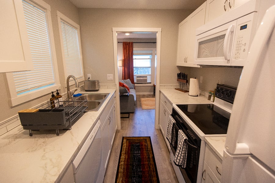 Furnished Finder property 860235_1 photo 9