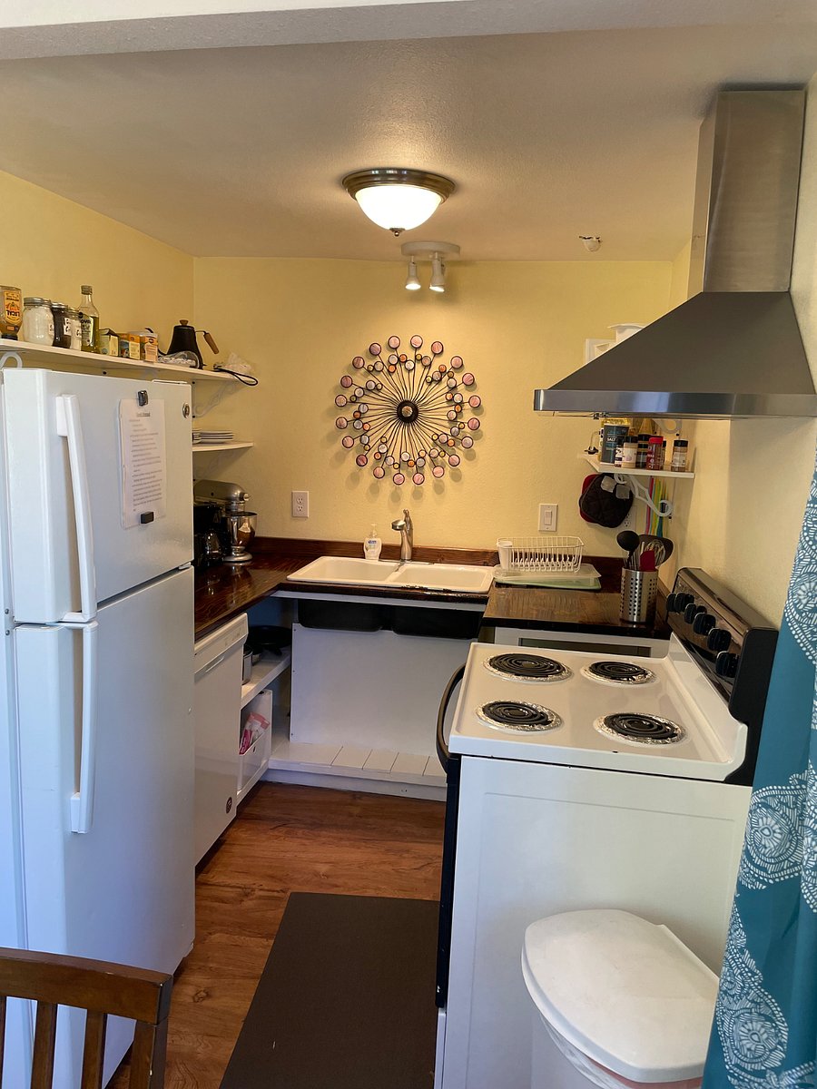 Furnished Finder property 860236_1 photo 4
