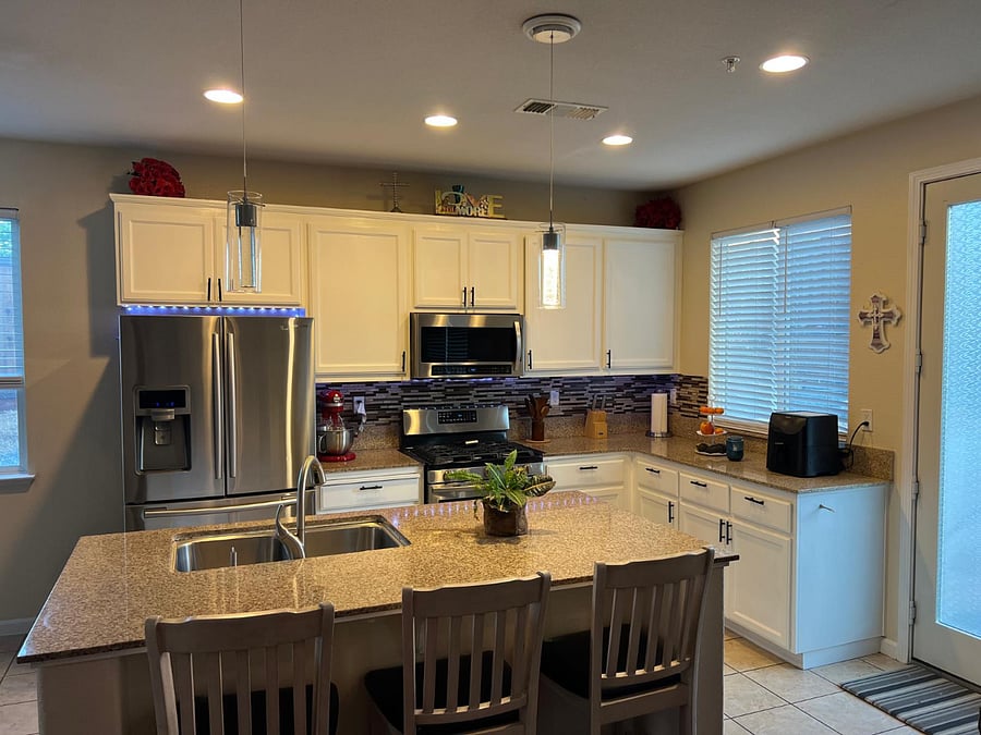 Furnished Finder property 860239_1 photo 4