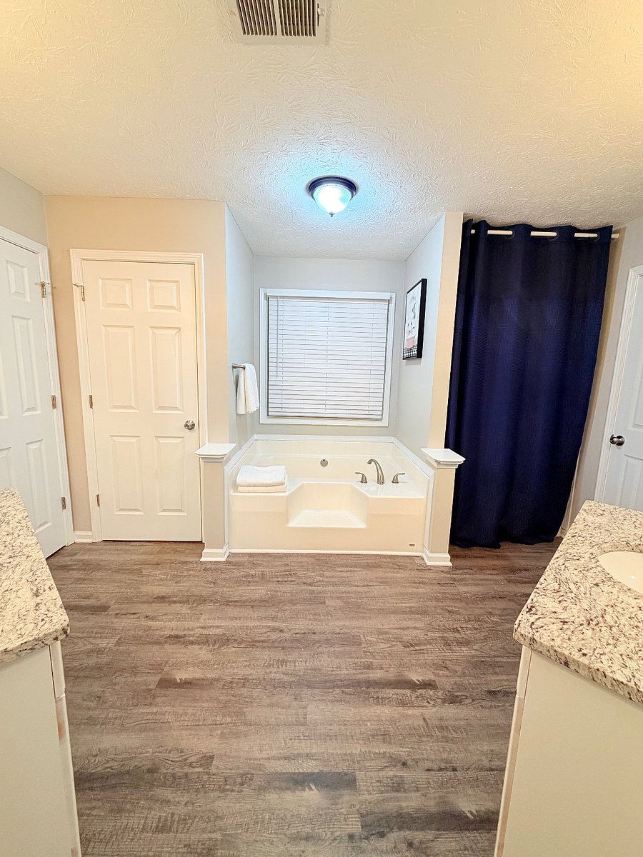 Furnished Finder property 860264_1 photo 22