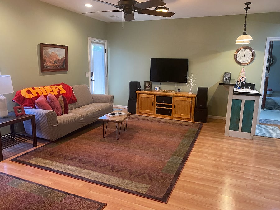 Furnished Finder property 860272_1 photo 17