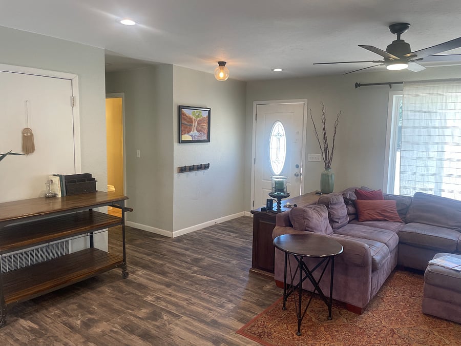 Furnished Finder property 860273_1 photo 3