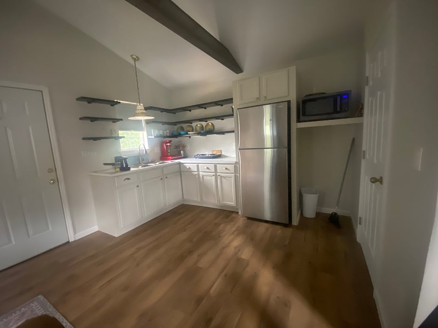 Furnished Finder property 860277_1 photo 3