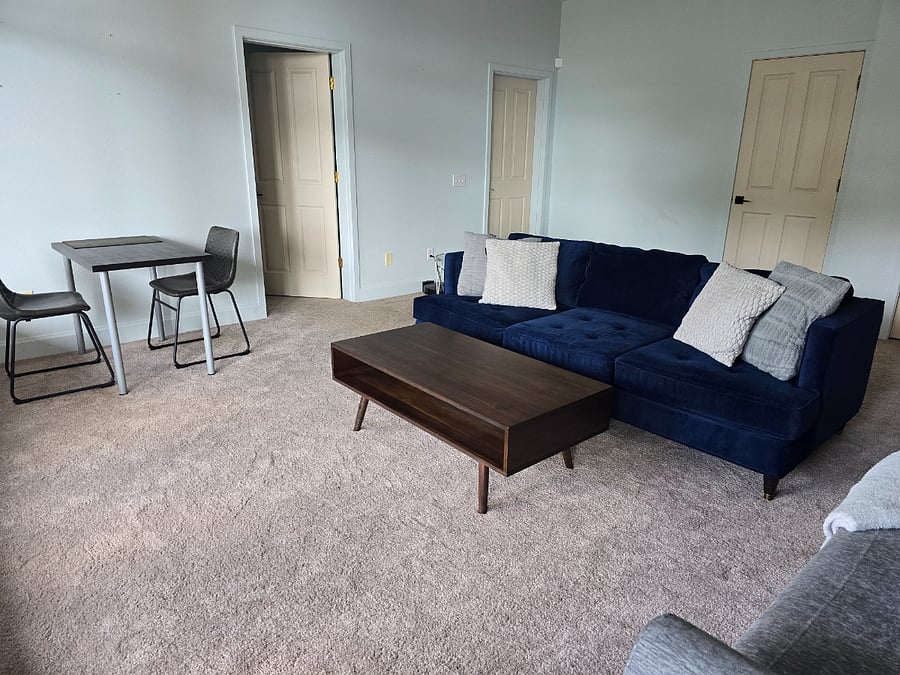 Furnished Finder property 860279_2 photo 4