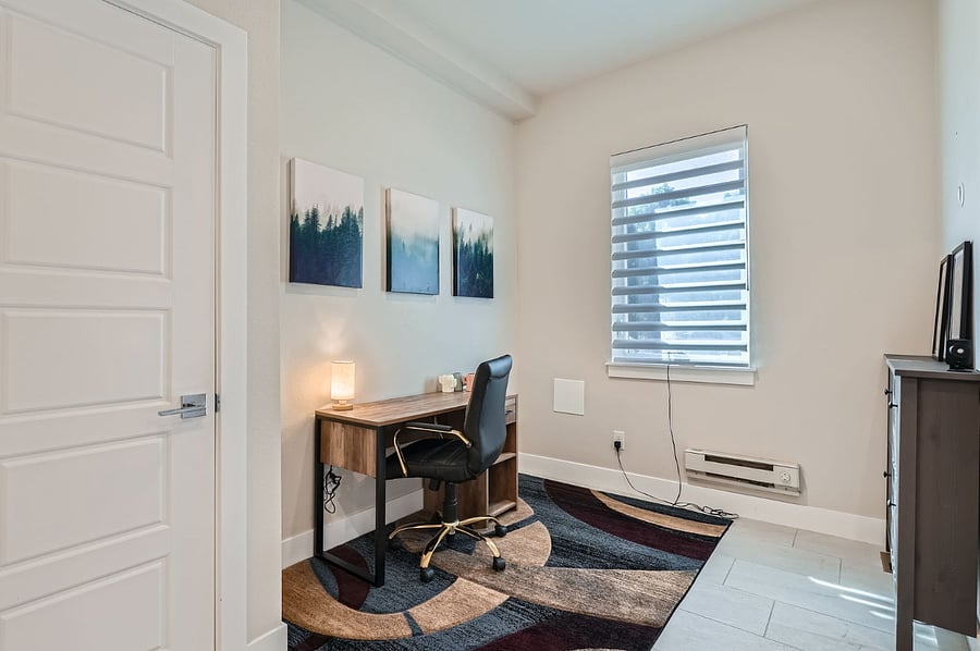 Furnished Finder property 860289_1 photo 16