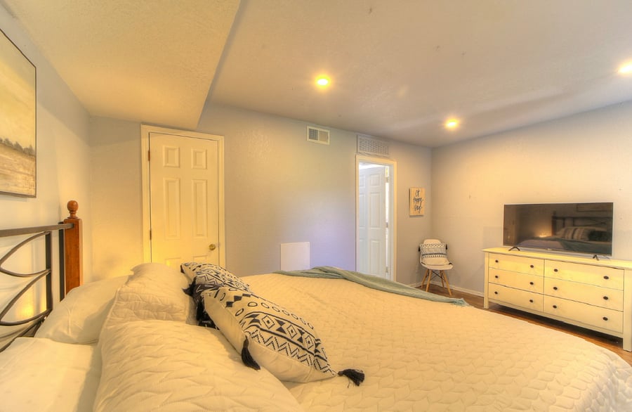 Furnished Finder property 860293_1 photo 5