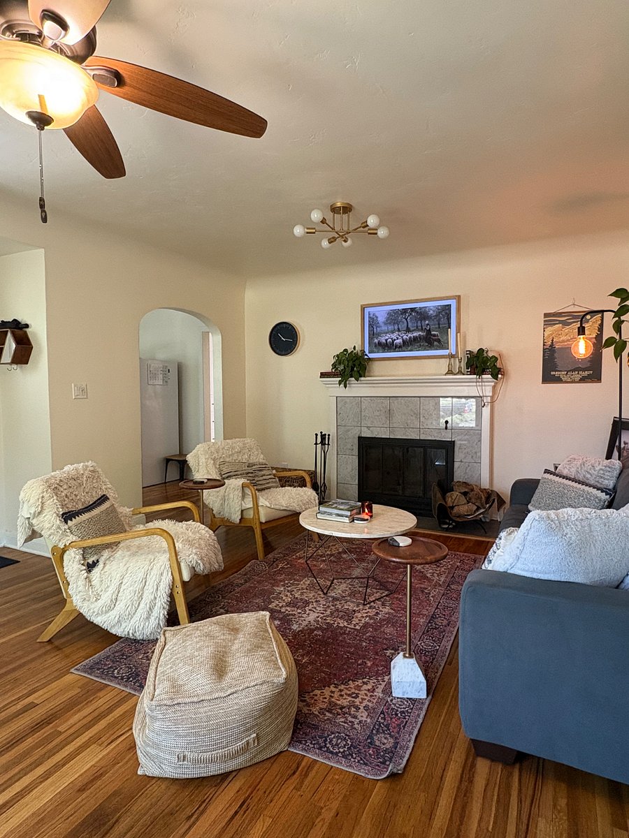 Furnished Finder property 860318_1 photo 3