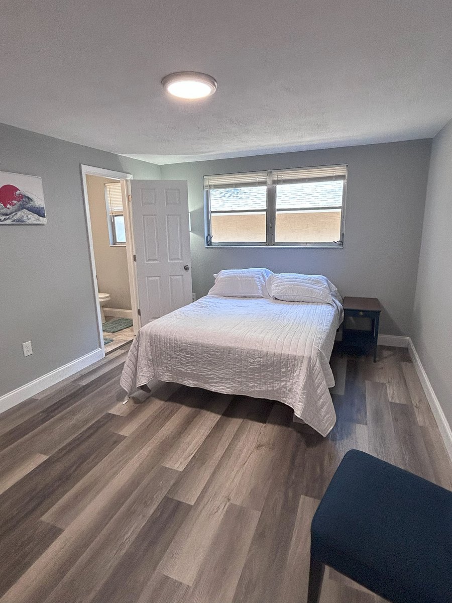 Furnished Finder property 860334_1 photo 6