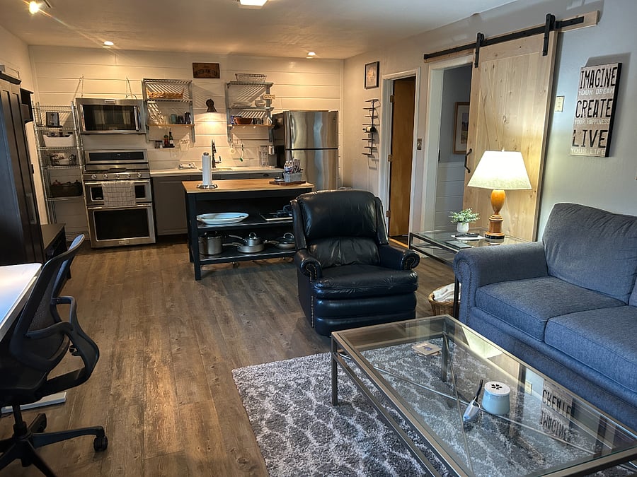 Furnished Finder property 860360_1 photo 4