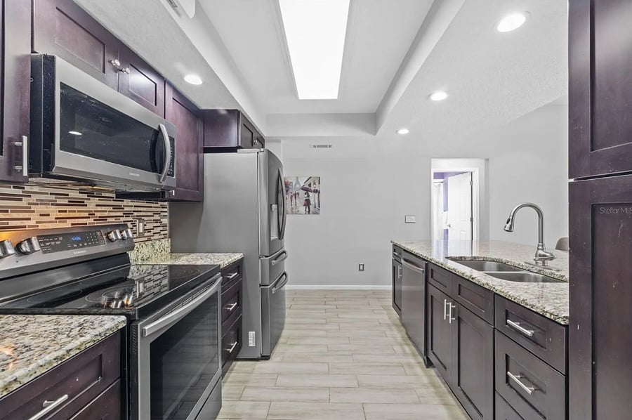 Furnished Finder property 860378_1 photo 9