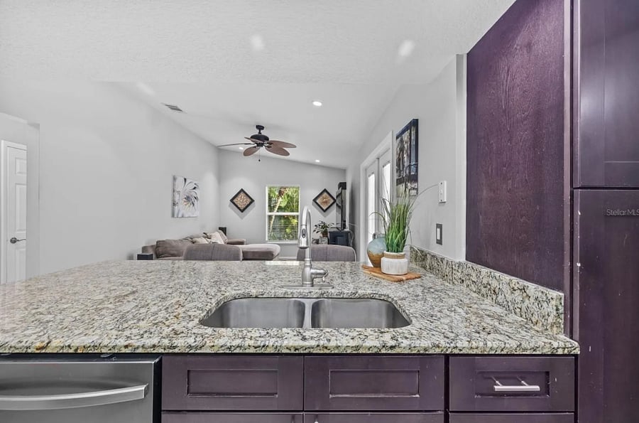 Furnished Finder property 860378_1 photo 12
