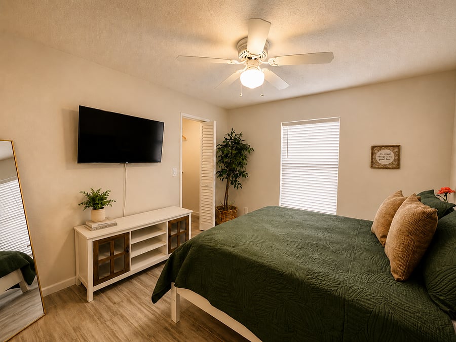 Furnished Finder property 860378_1 photo 25
