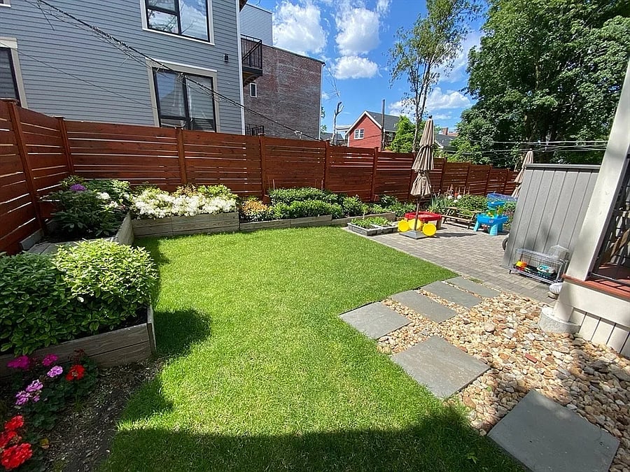 Ample open space and private professionaly manicured lawn and garden.