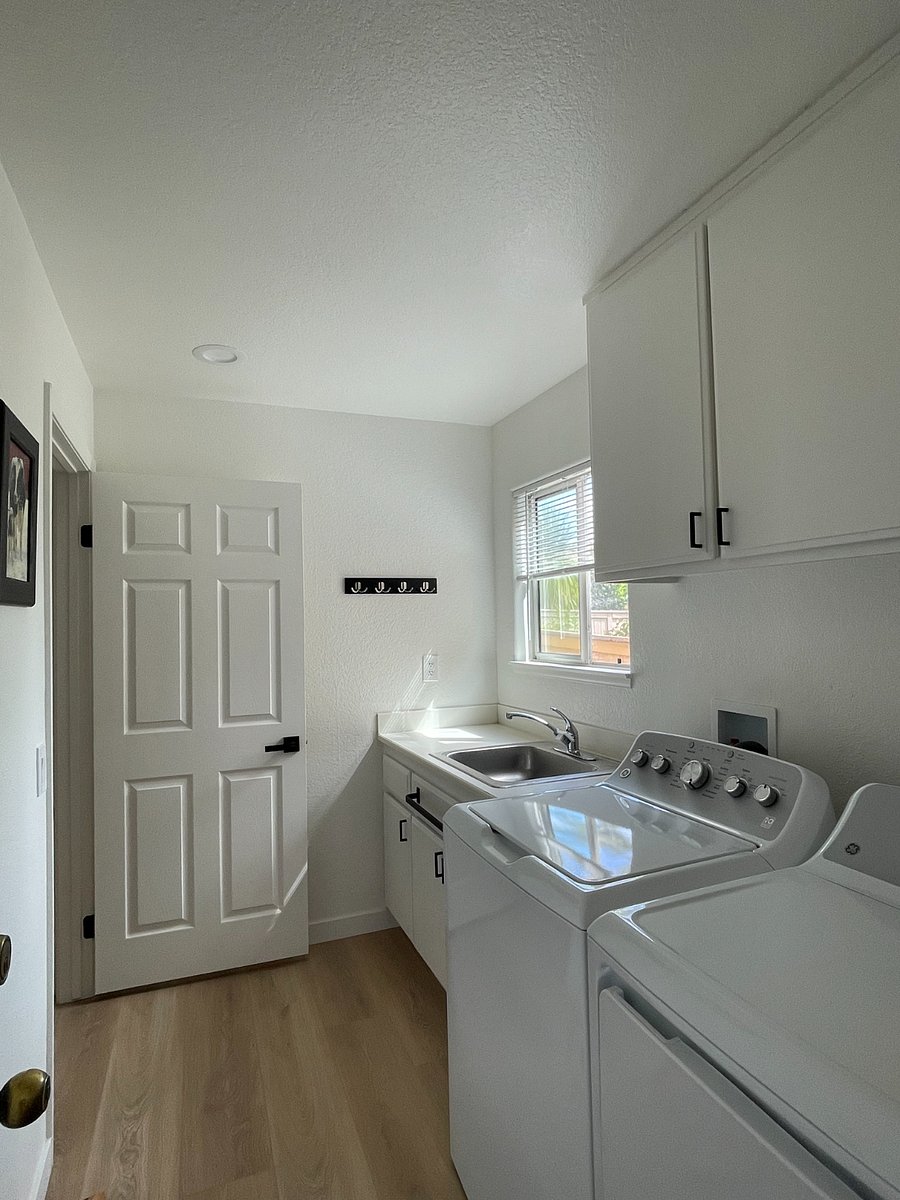 Furnished Finder property 860390_1 photo 6