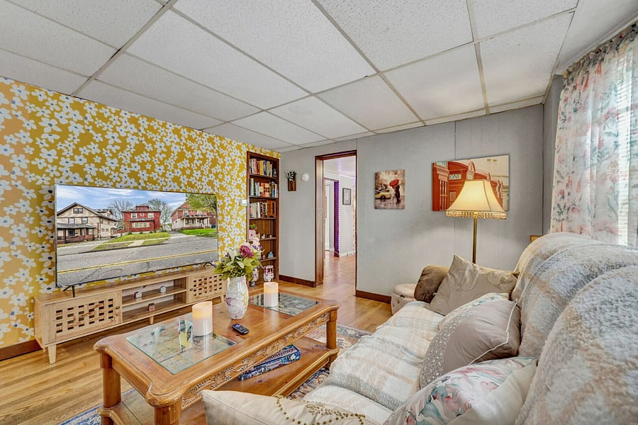 Furnished Finder property 860394_1 photo 17