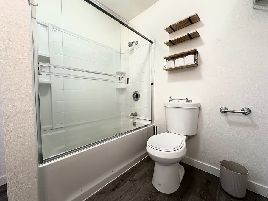 Furnished Finder property 860414_1 photo 13