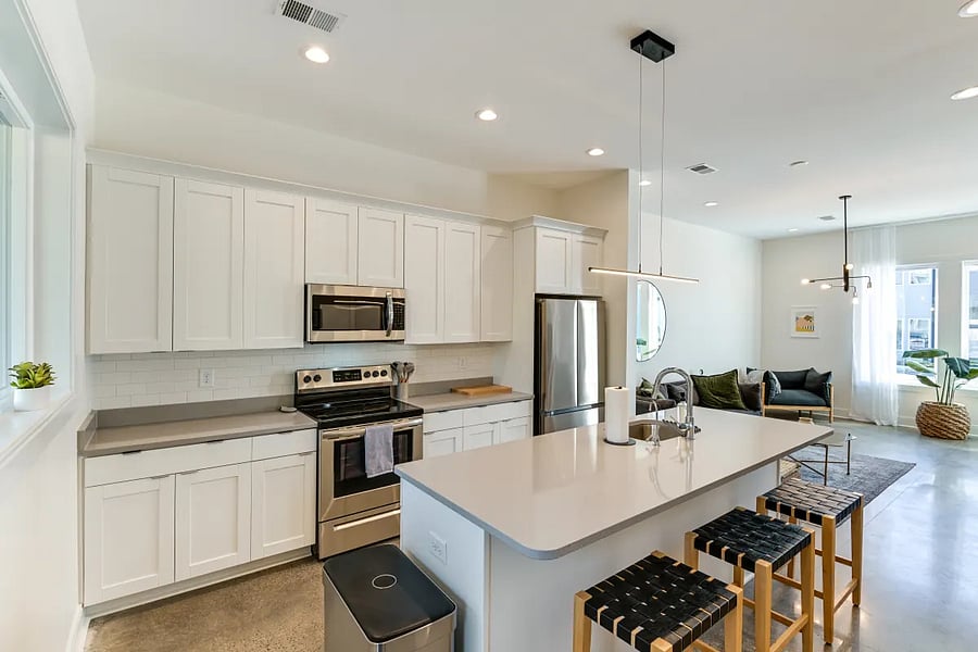 Furnished Finder property 860431_2 photo 6