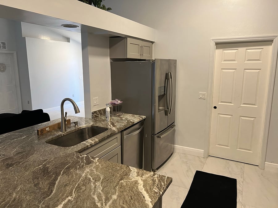 Furnished Finder property 860435_2 photo 10