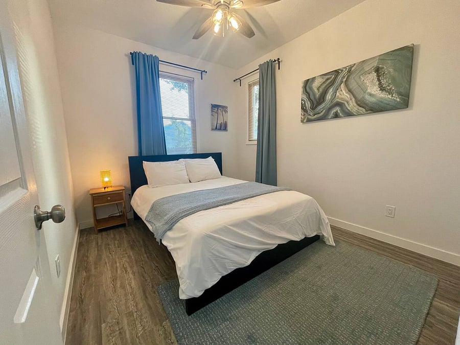 Furnished Finder property 860444_1 photo 11