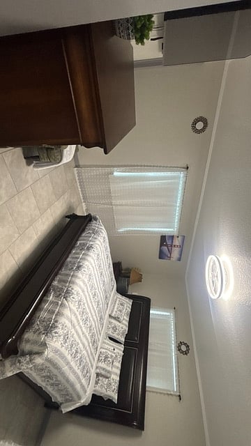 Furnished Finder property 860451_1 photo 115