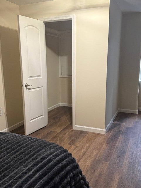 MASTER BEDROOM WALK IN CLOSET
