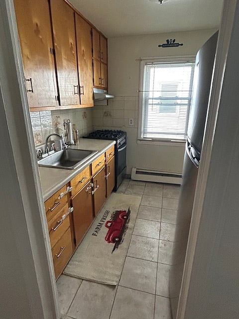 Furnished Finder property 860460_1 photo 3