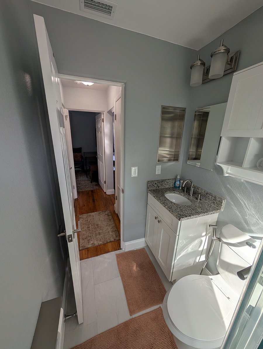 Furnished Finder property 860467_1 photo 4