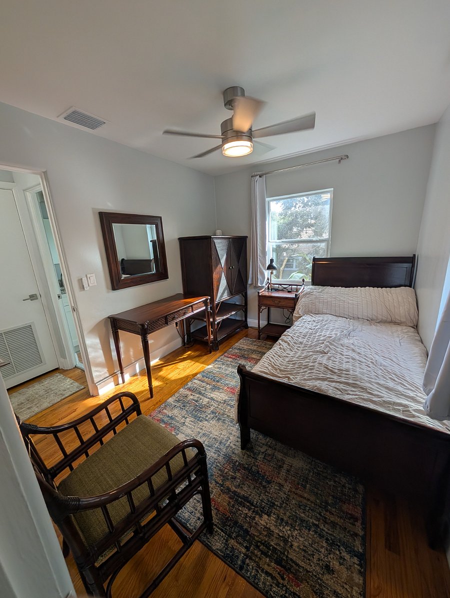 Furnished Finder property 860467_1 photo 7