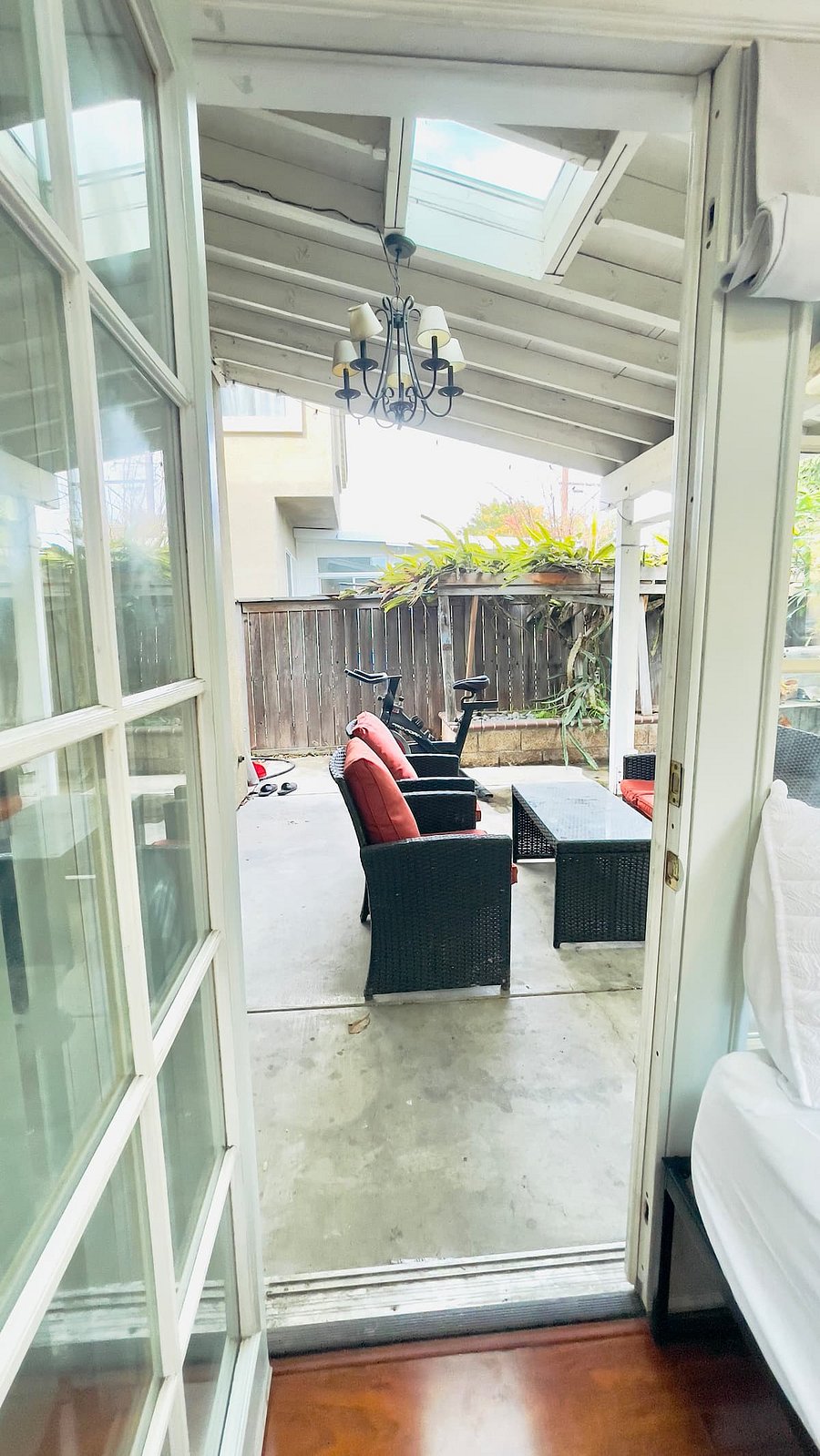 Furnished Finder property 860468_1 photo 17